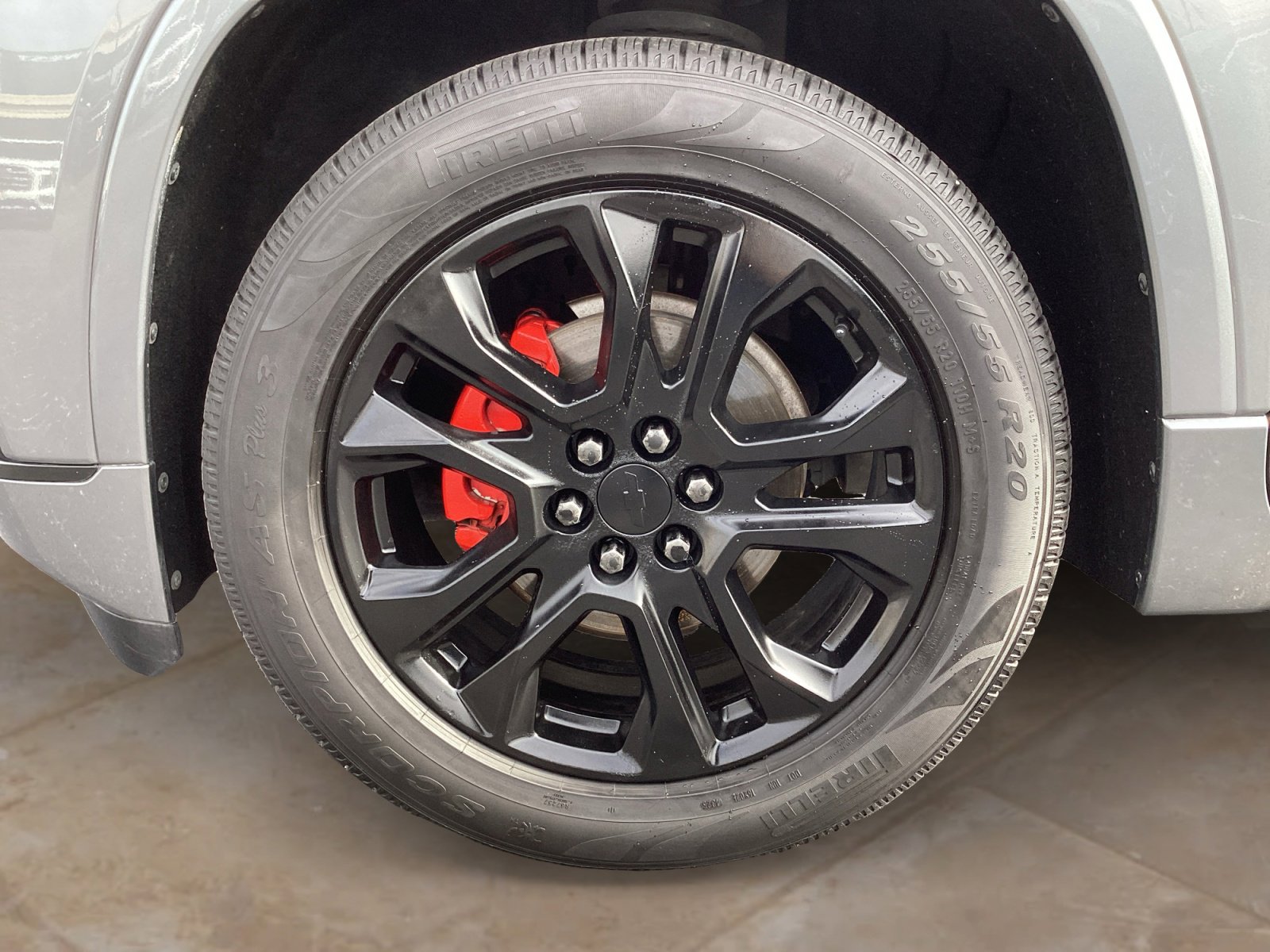 Used 2020 Chevrolet Traverse Premier FWD image 37