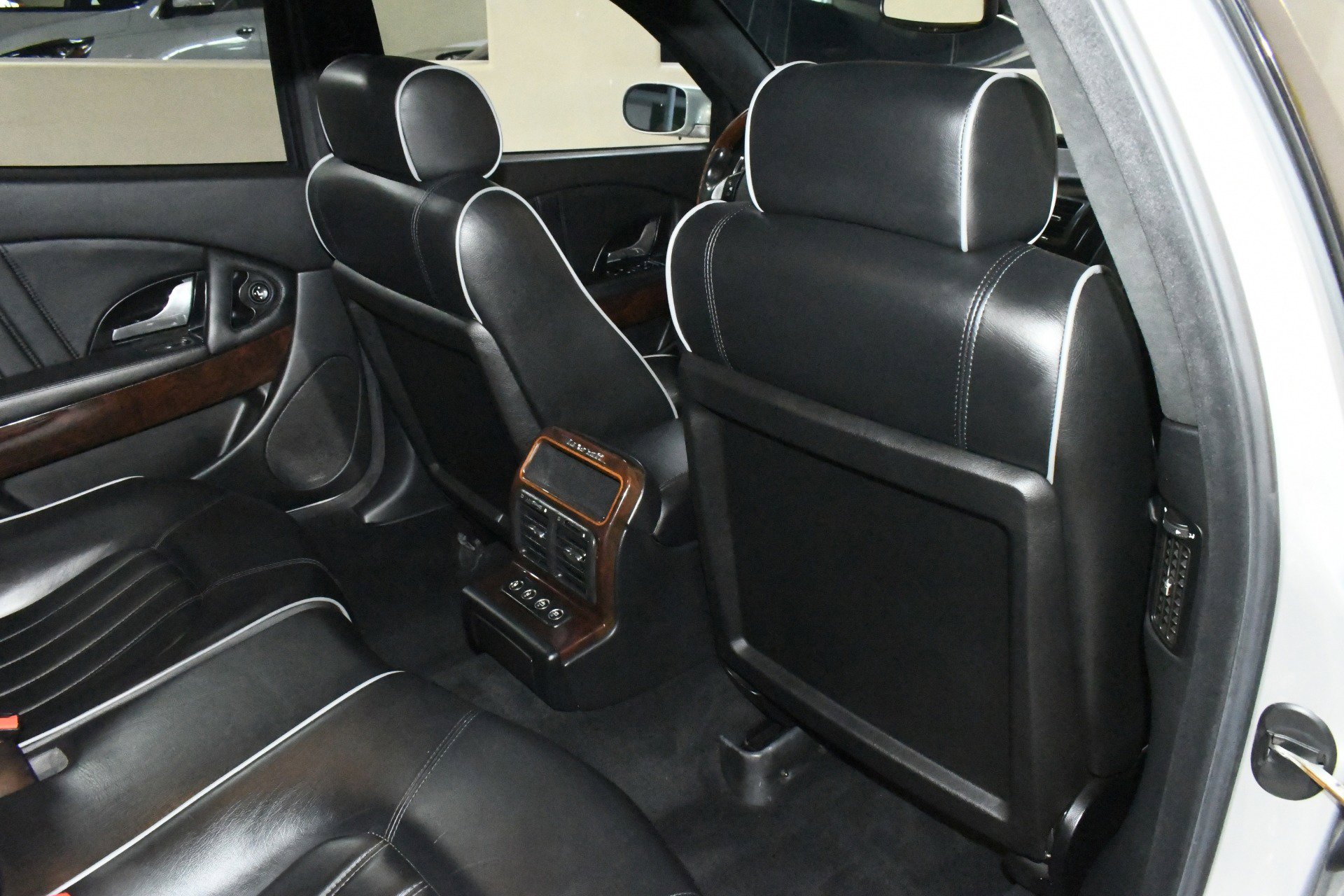 Used 2008 Maserati Quattroporte image 16