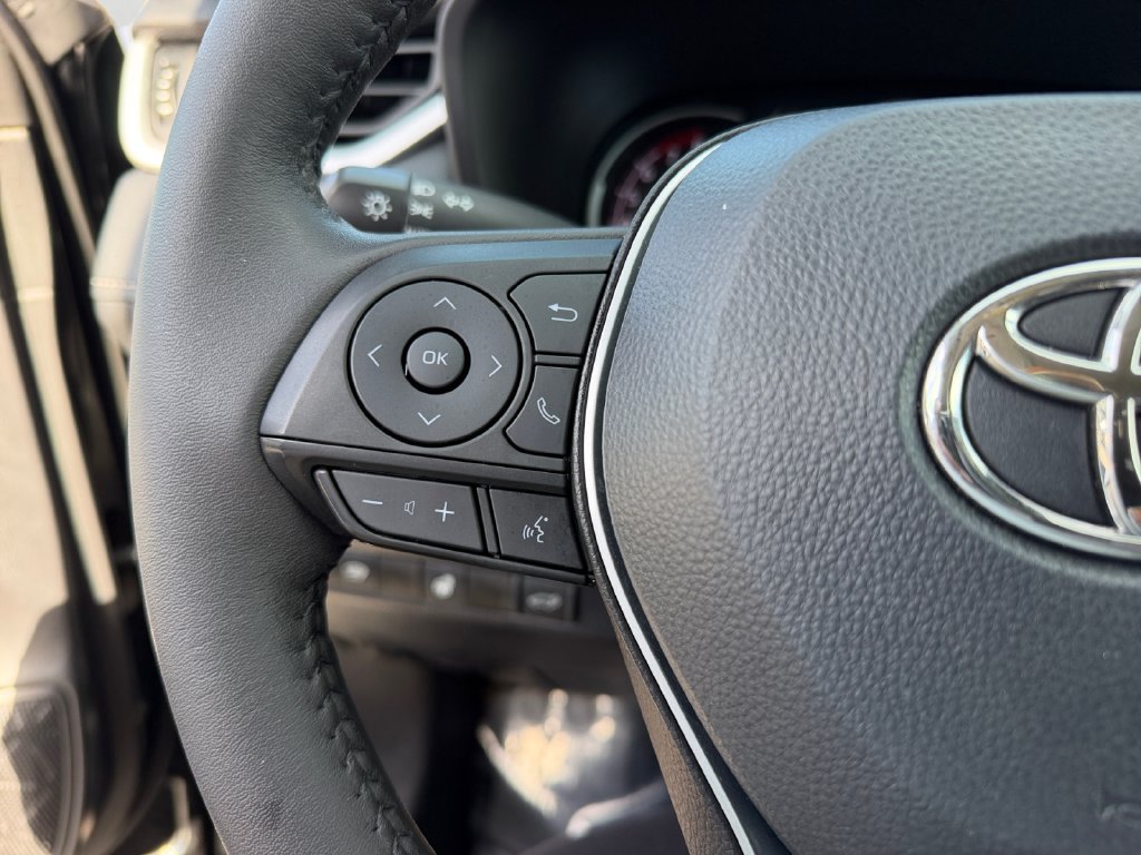 Used 2023 Toyota RAV4 XLE w/ Convenience Package AWD/4WD image 20