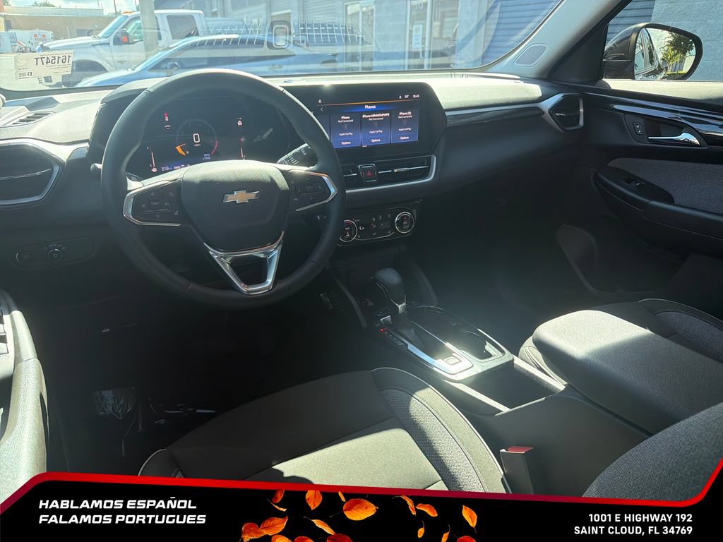 Used 2024 Chevrolet TrailBlazer LT w/ Convenience Package AWD/4WD image 28