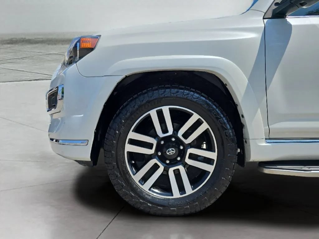 Used 2016 Toyota 4Runner Limited RWD image 27