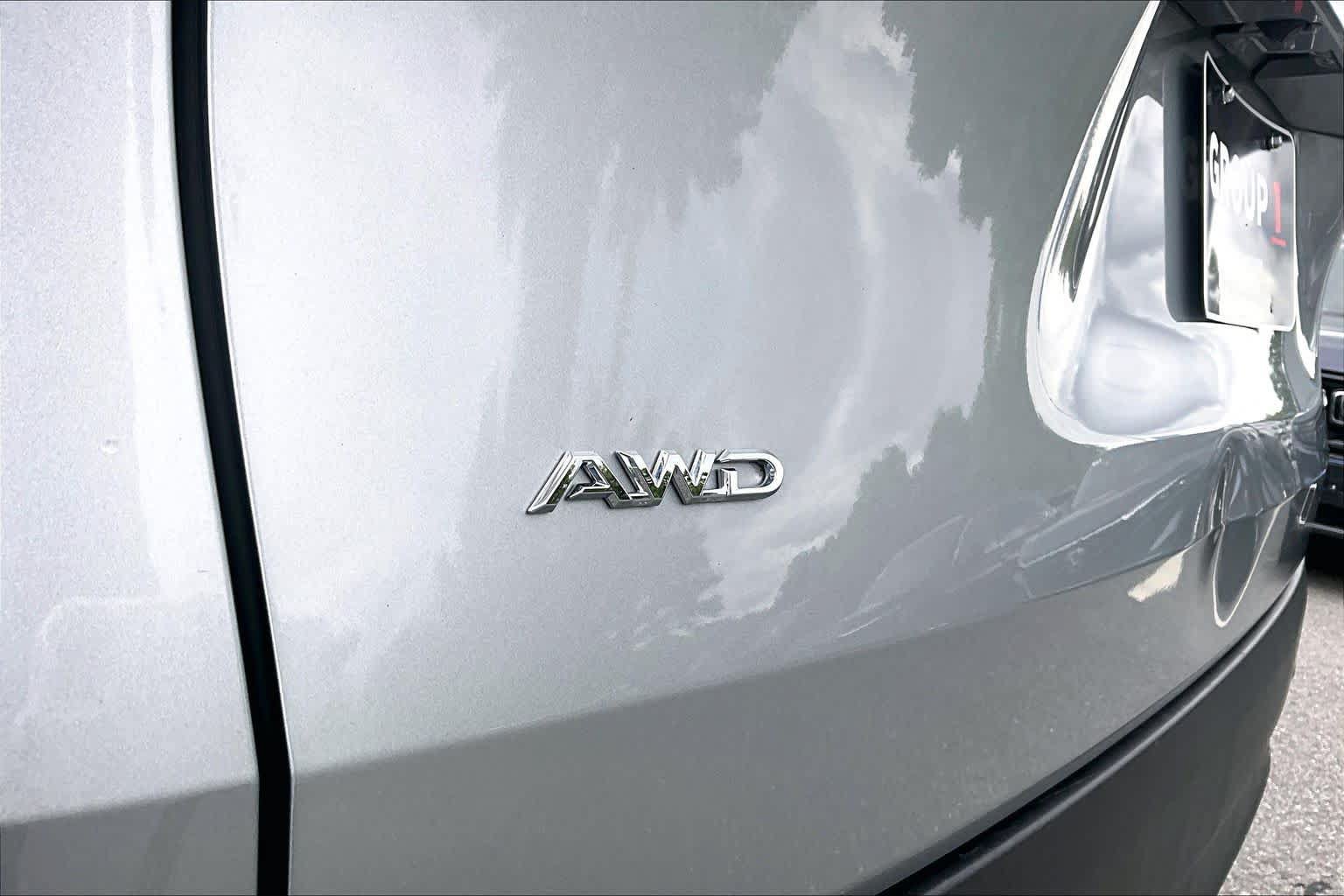 Used 2025 Toyota Grand Highlander AWD image 32