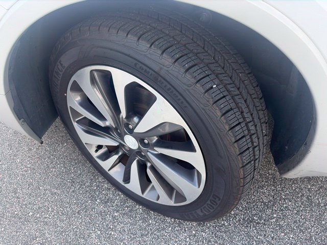 Used 2017 Buick Encore Premium FWD image 12