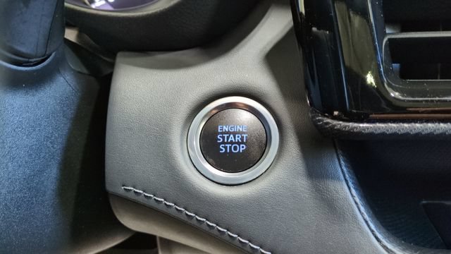 Used 2021 Toyota Highlander XSE AWD/4WD image 20