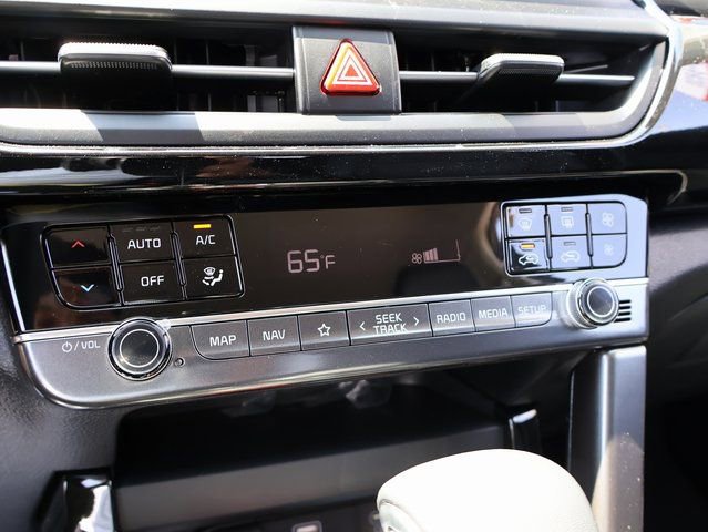 New 2025 Kia Seltos S AWD/4WD image 24