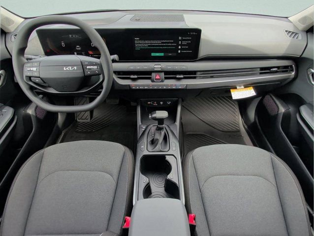 New 2026 Kia K4 FWD image 15