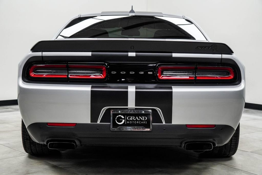 Used 2023 Dodge Challenger SRT Hellcat RWD image 9