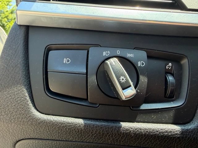 Used 2015 BMW 328i xDrive Sedan AWD/4WD image 22