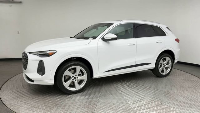 Used 2025 Audi Q5 Premium w/ Premium Plus AWD/4WD image 6