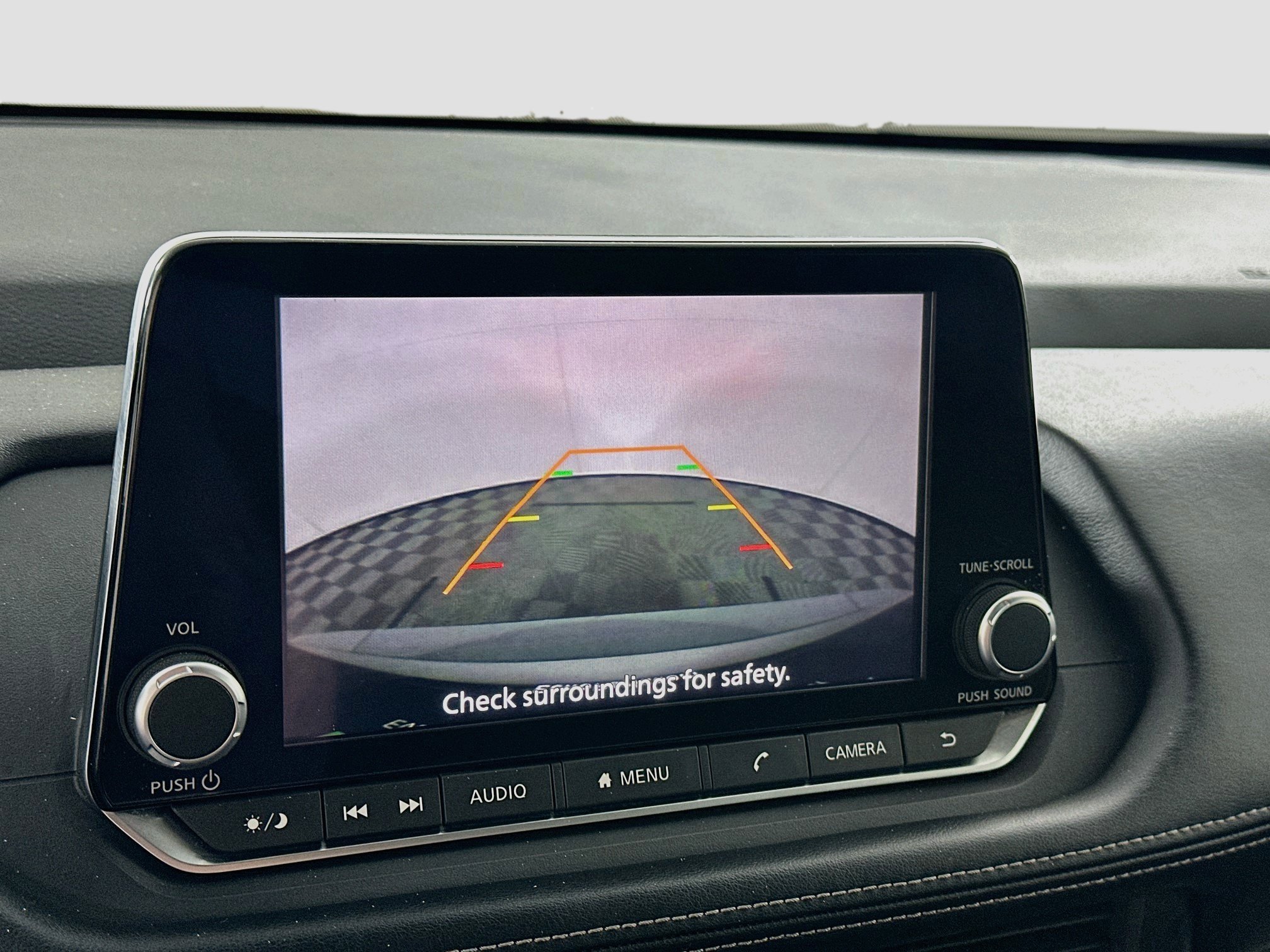 Used 2025 Nissan Rogue SV FWD image 22