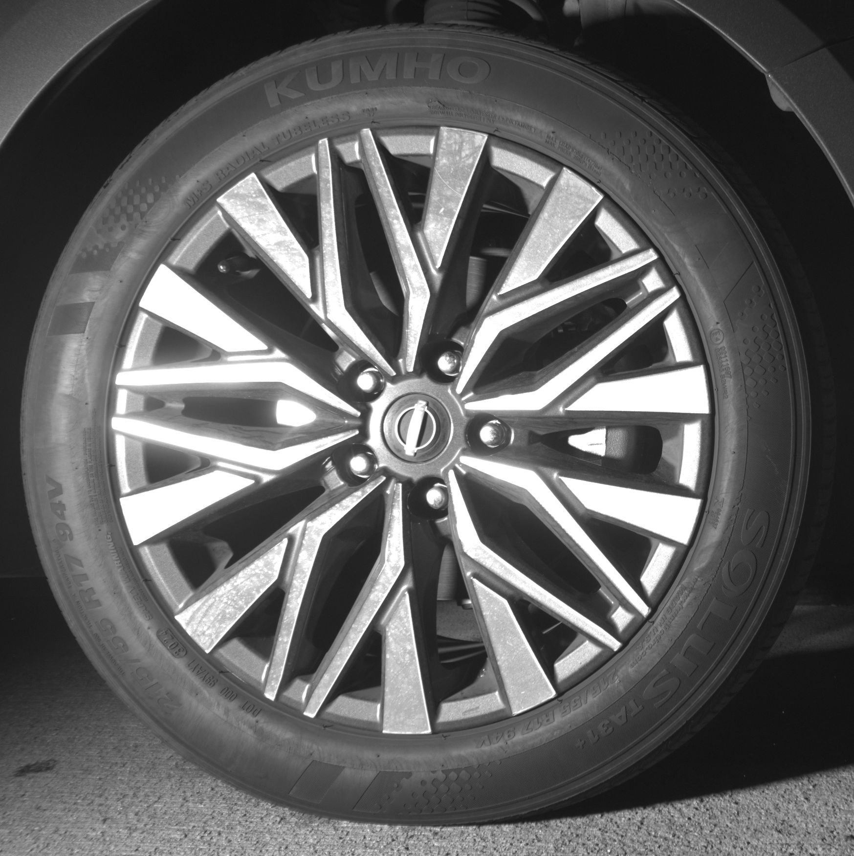 Used 2025 Nissan Altima 2.5 SV FWD image 13