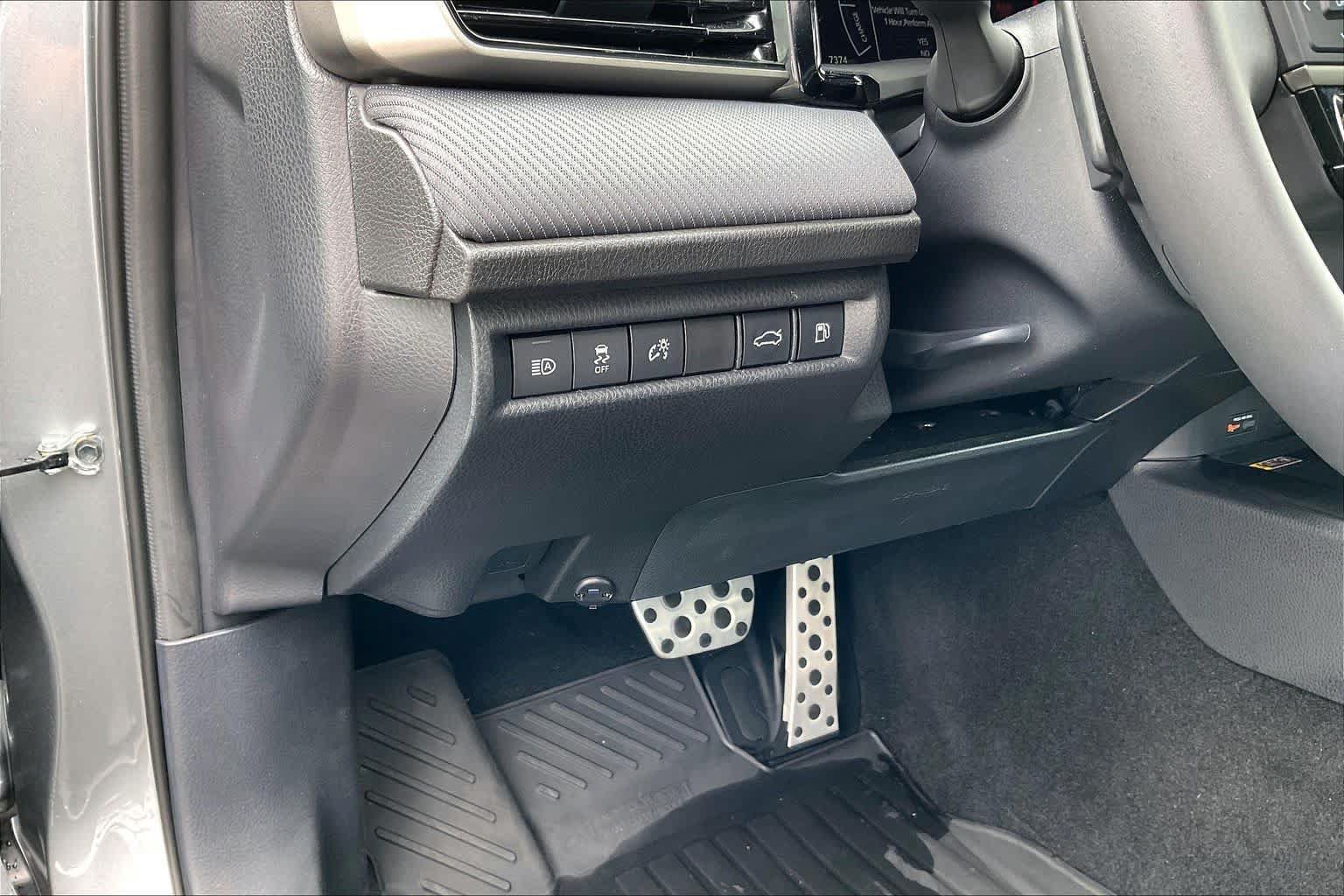 Certified 2025 Toyota Camry SE w/ Multimedia Upgrade Package FWD image 35