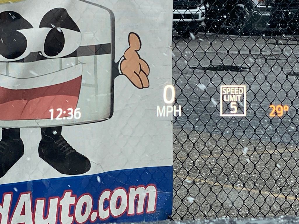 Used 2025 Ford F250 Platinum image 29