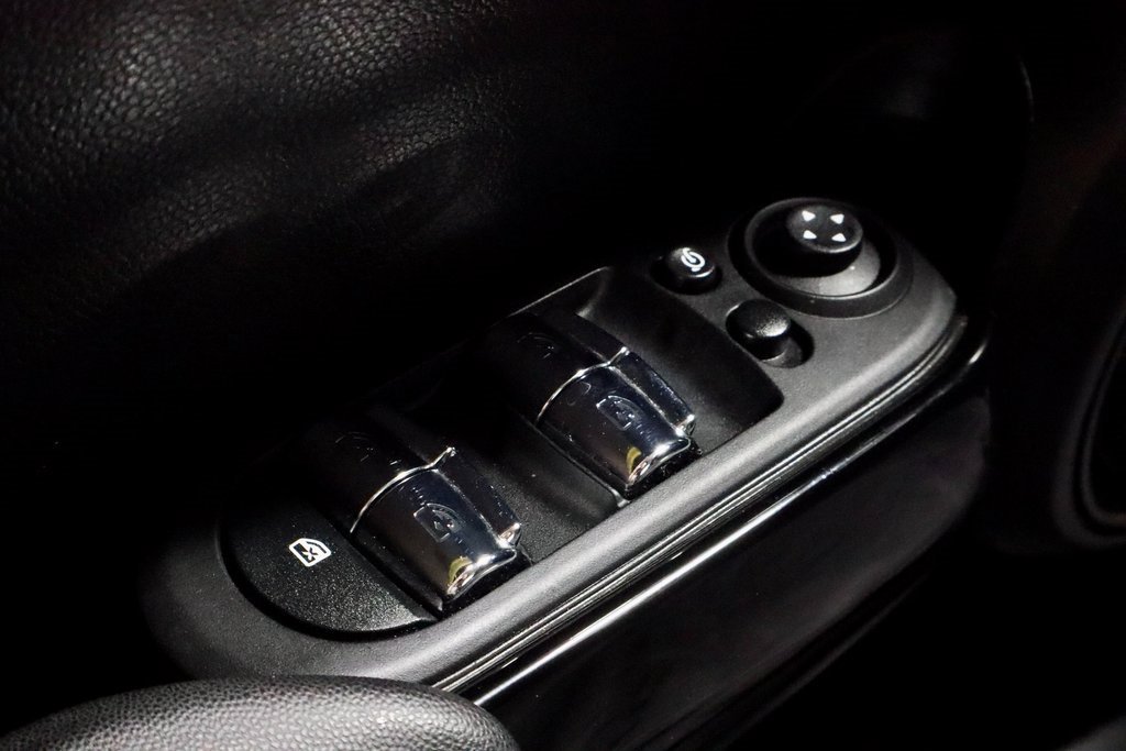 Used 2024 MINI Cooper S image 29