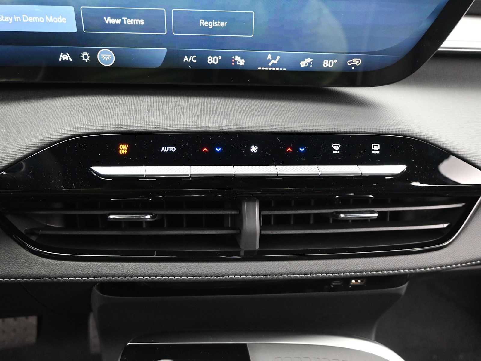 New 2026 Buick Enclave Preferred image 18