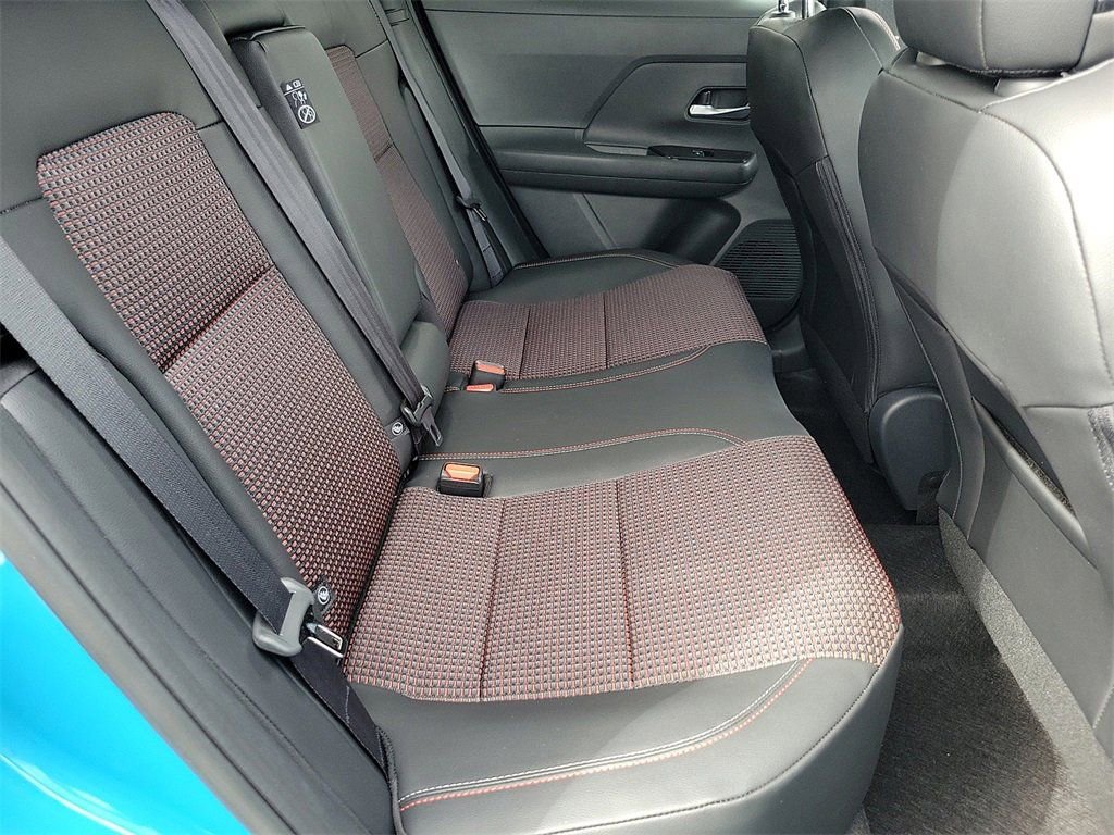 New 2026 Nissan Kicks SR w/ SR Premium Package image 15