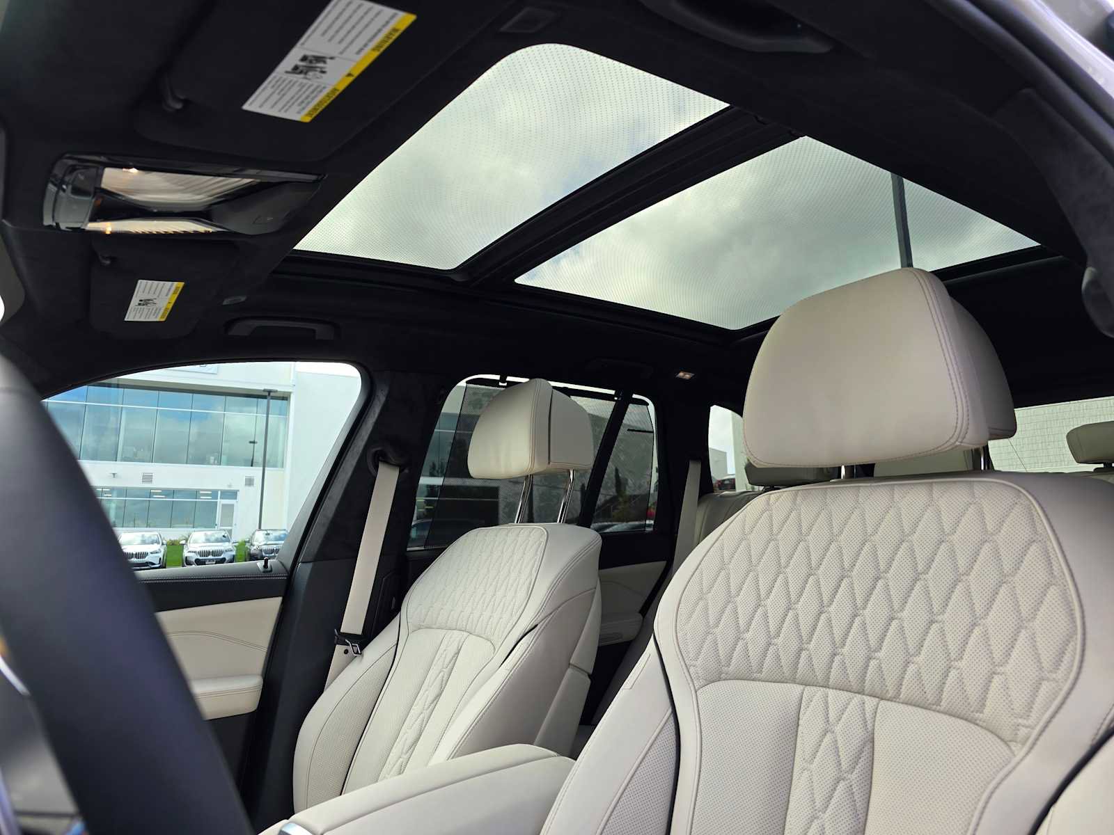 New 2026 BMW X5 M60i image 21