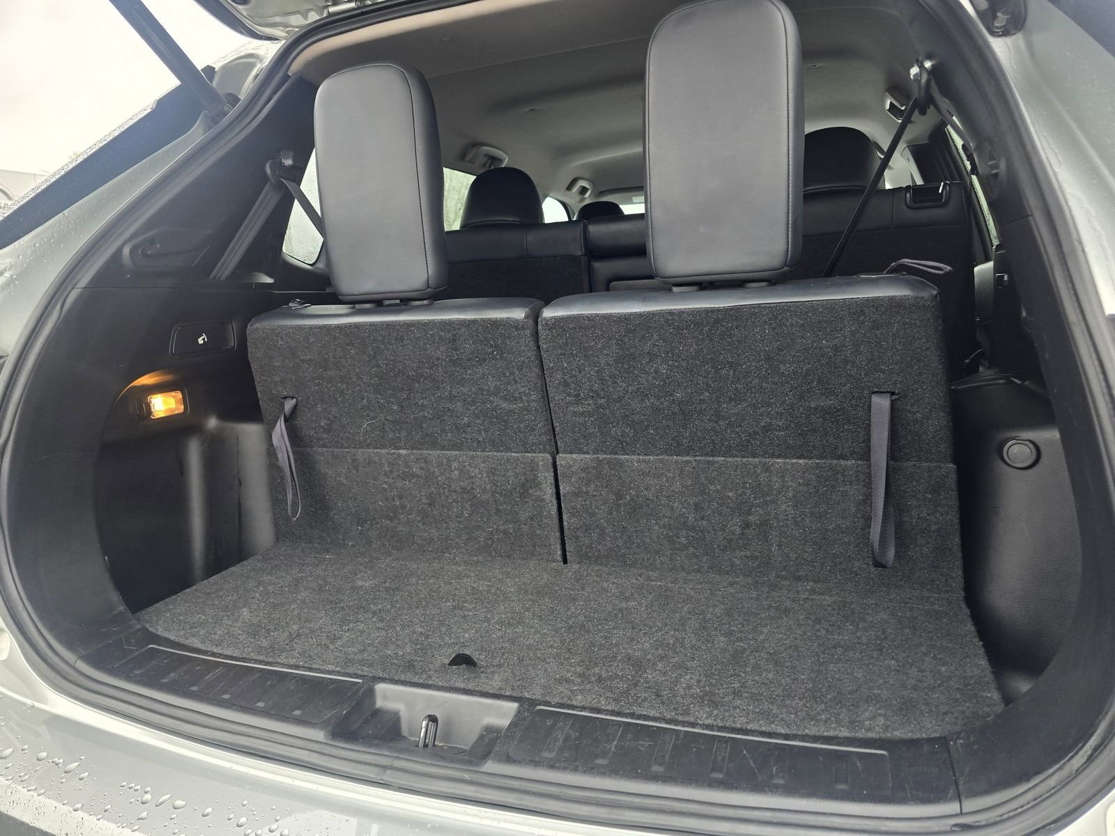 Used 2024 Mitsubishi Outlander SE image 35