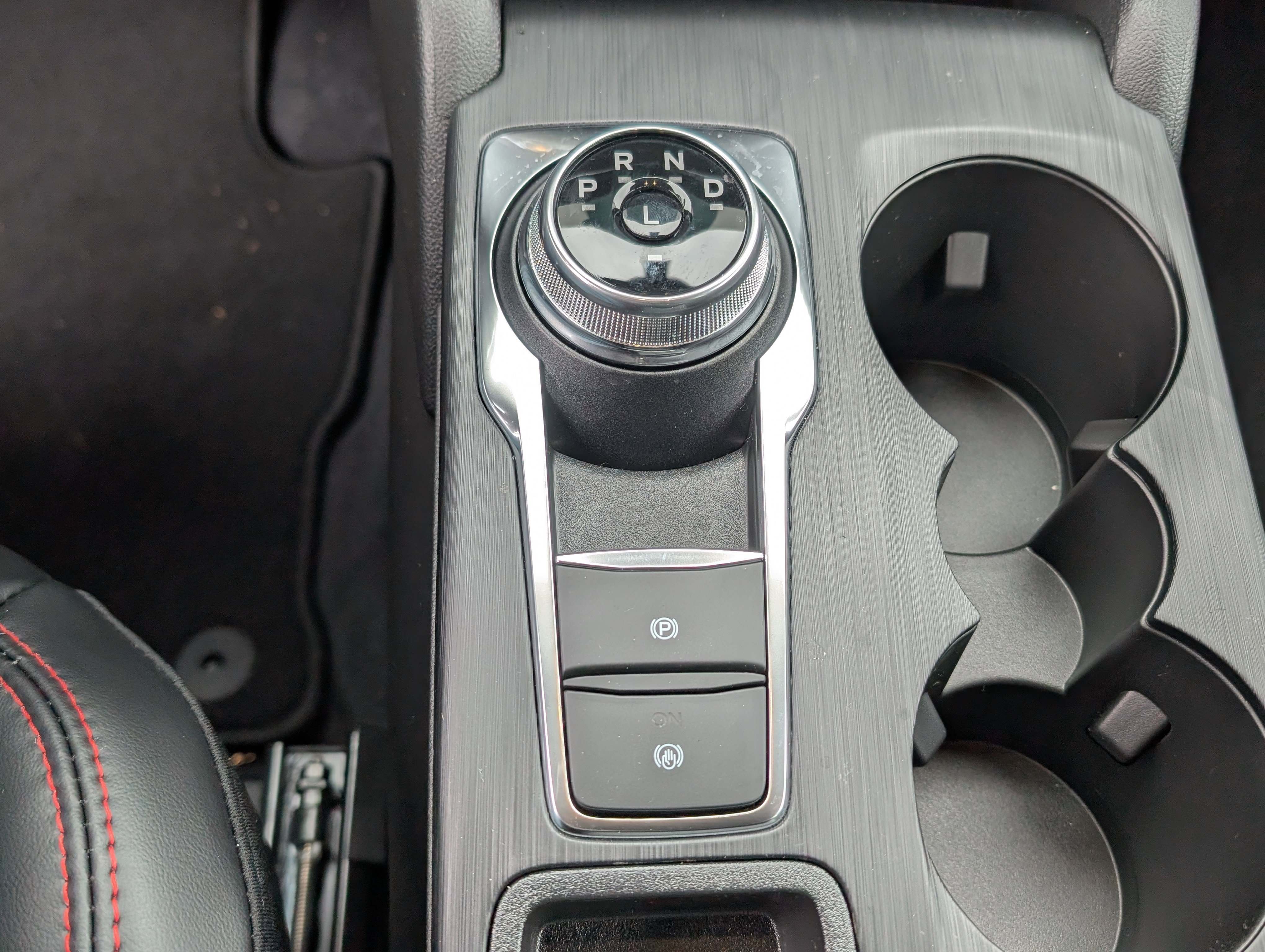 New 2026 Ford Escape ST-Line w/ Tech Pack #1 image 22