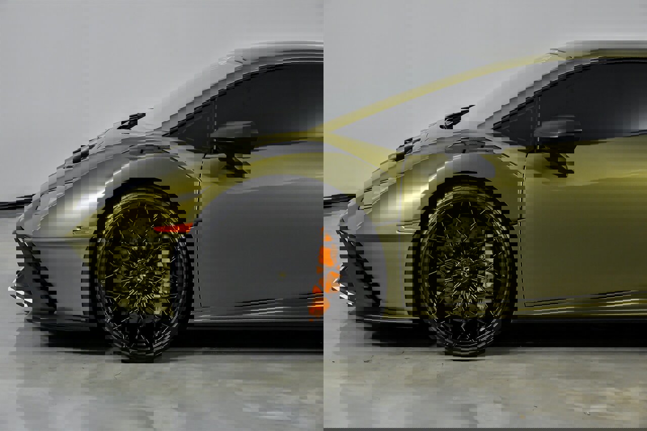 Used 2023 Lamborghini Huracan STO image 7