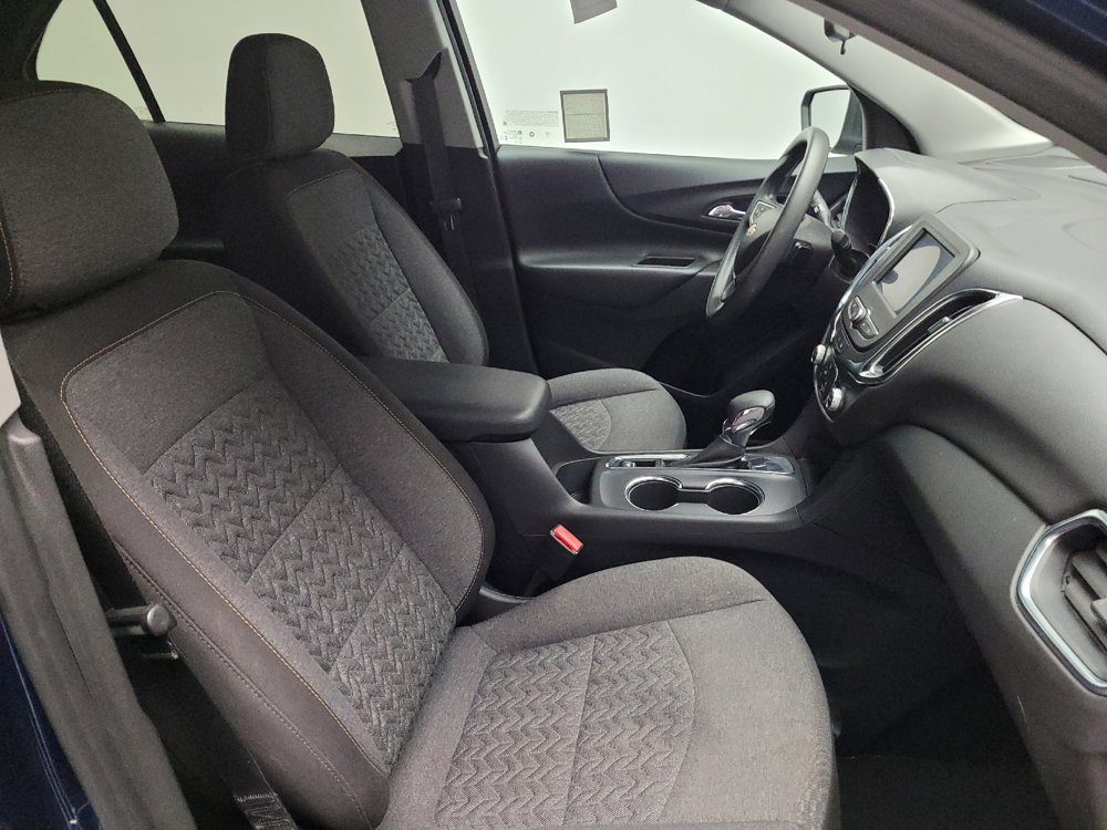 Used 2023 Chevrolet Equinox LT FWD image 21