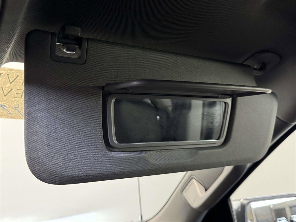 Used 2022 Chevrolet Silverado 1500 LT image 30