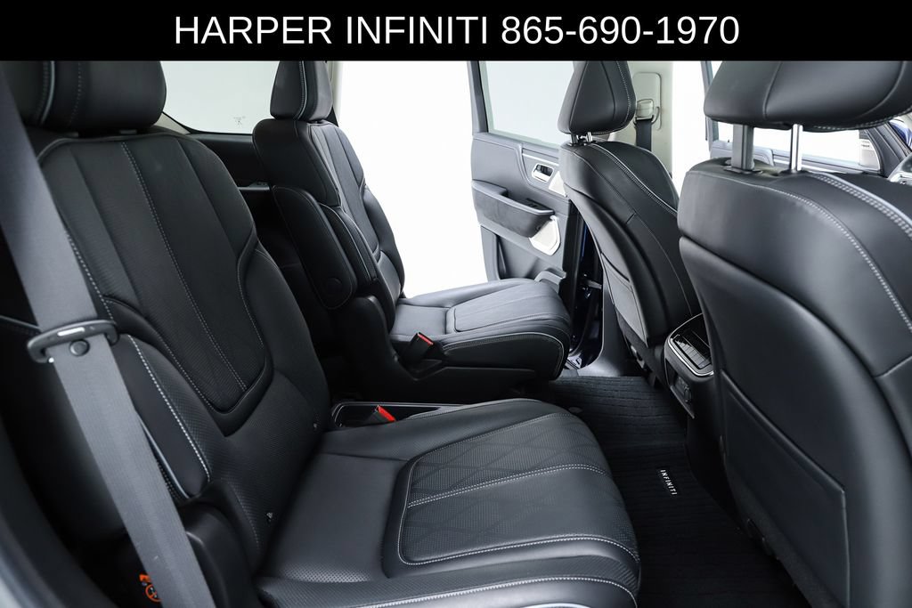 Used 2025 INFINITI QX80 Sensory AWD/4WD image 38