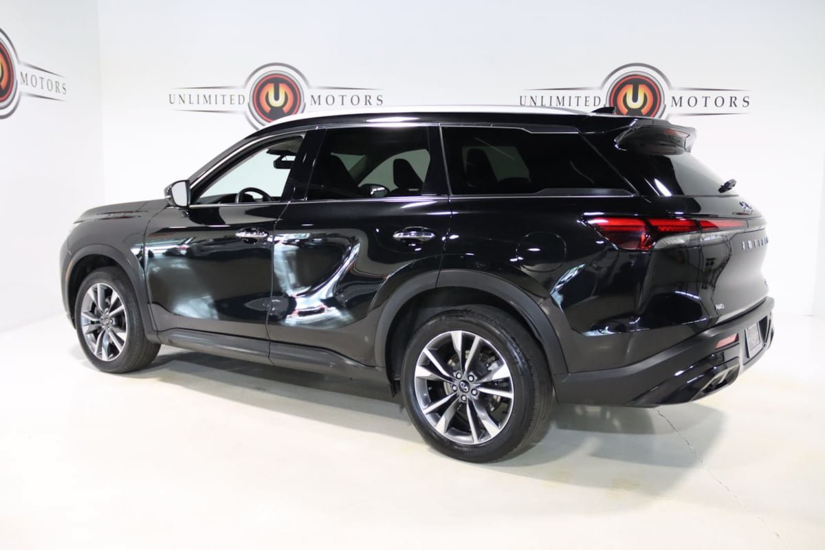 Used 2024 INFINITI QX60 Luxe AWD/4WD image 3