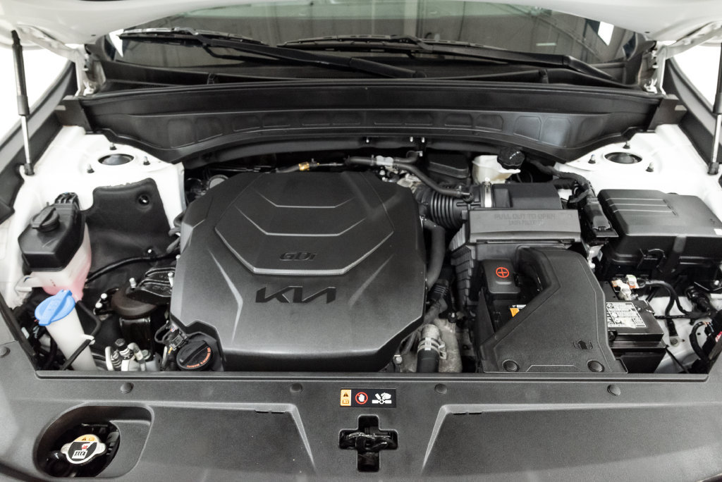Certified 2025 Kia Telluride S AWD/4WD image 3