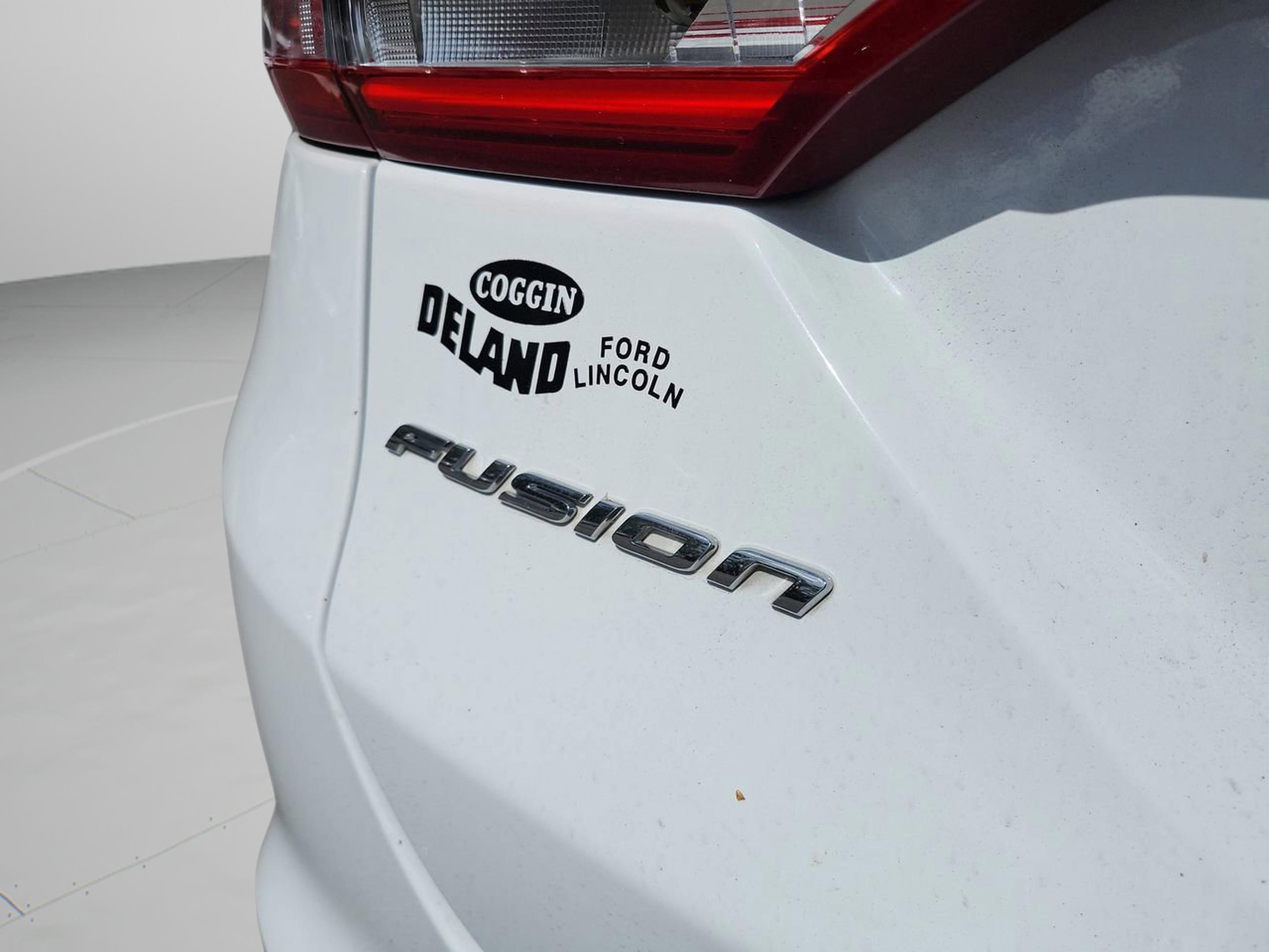 Used 2017 Ford Fusion S image 31