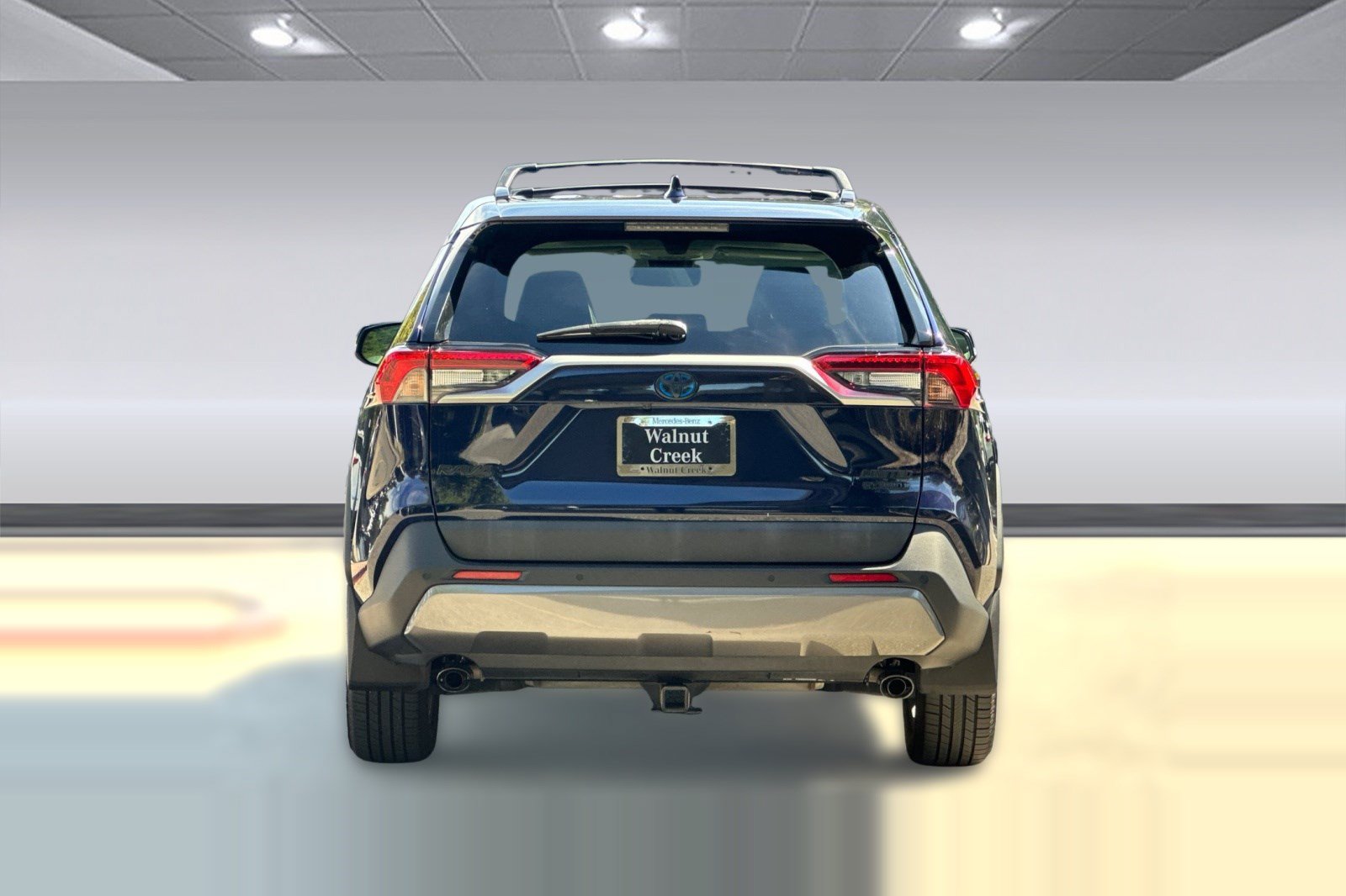 Used 2021 Toyota RAV4 Limited w/ Carpet Mat Package (TMS) AWD/4WD image 10