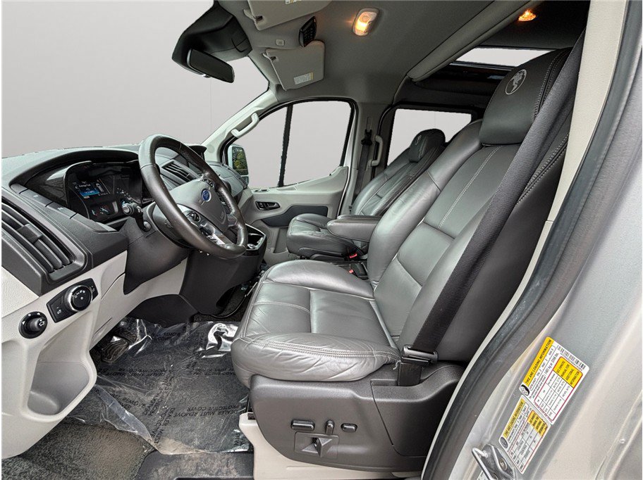 Used 2019 Ford Transit 150 148 Low Roof w/ Exterior Upgrade Package RWD image 2
