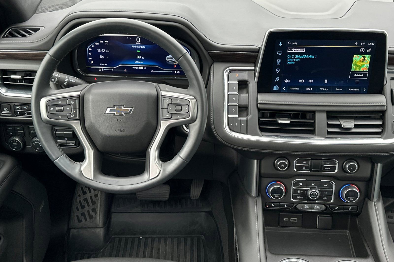 Used 2023 Chevrolet Tahoe Z71 w/ Z71 Off-Road Package image 14