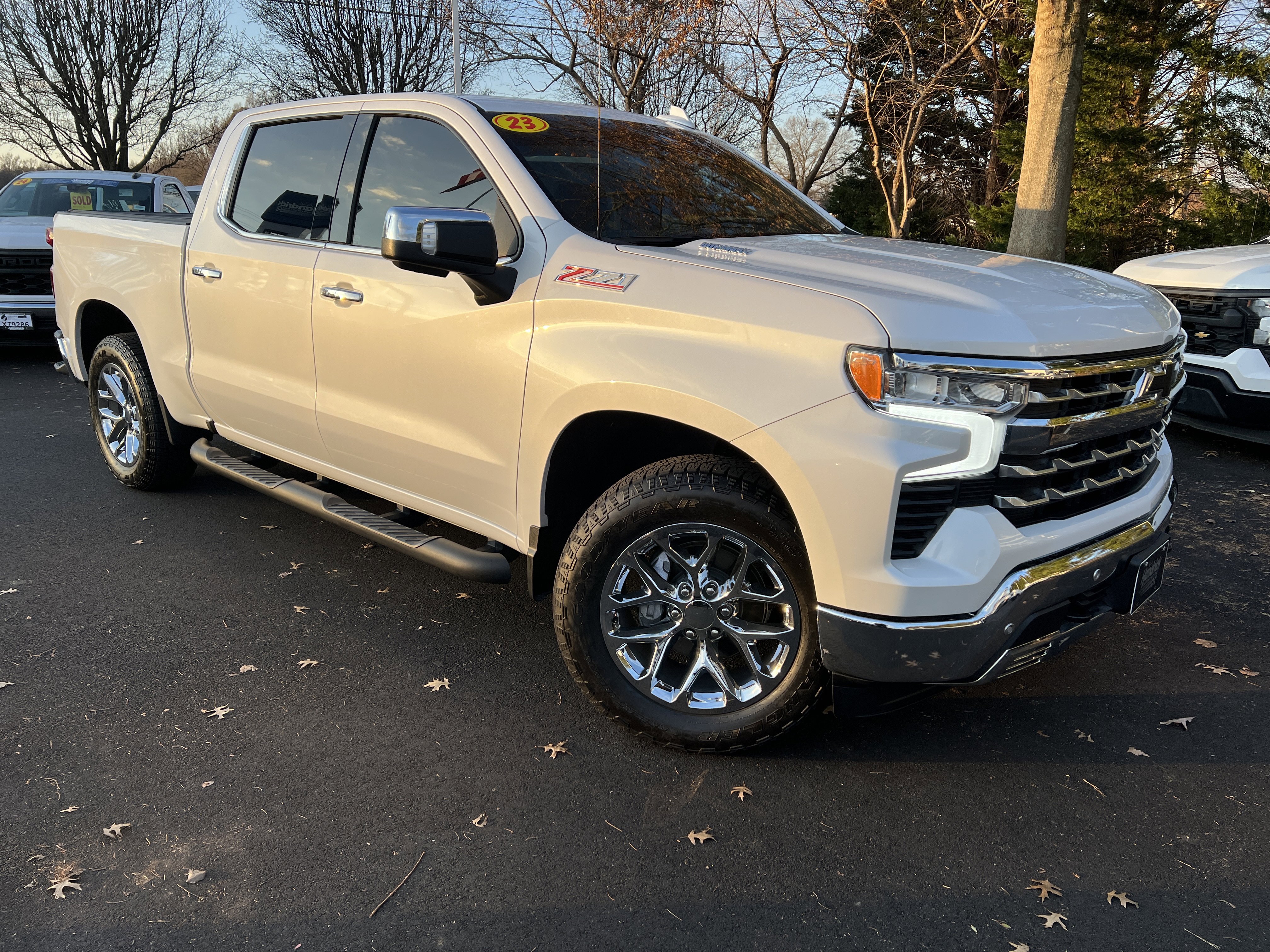 Used 2023 Chevrolet Silverado 1500 LTZ w/ Technology Package image 2