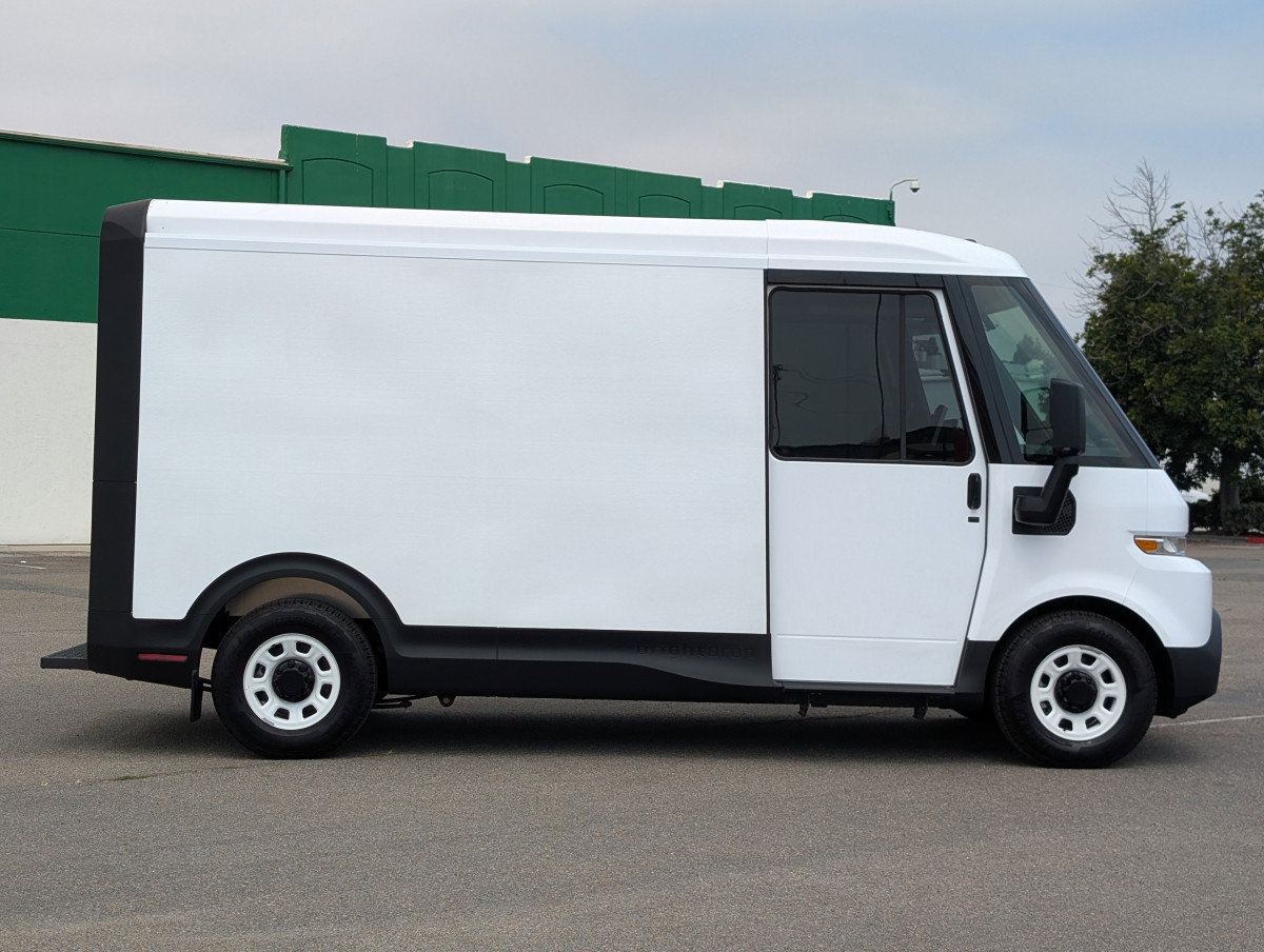 Used 2025 Chevrolet Brightdrop 400 image 11