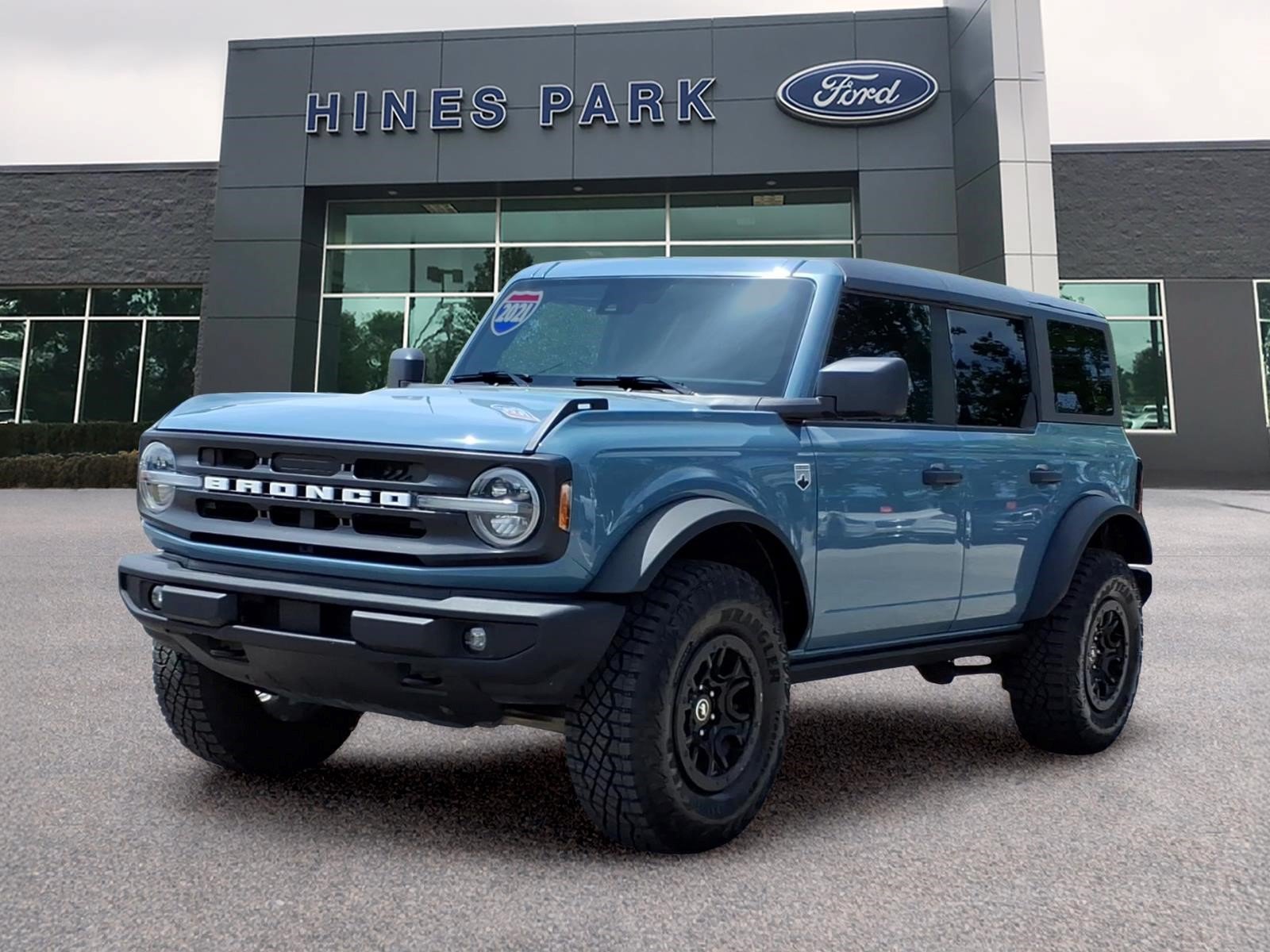 Used 2021 Ford Bronco Big Bend w/ Sasquatch Package AWD/4WD image 3