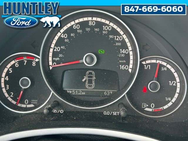 Used 2014 Volkswagen Beetle R-Line FWD image 25