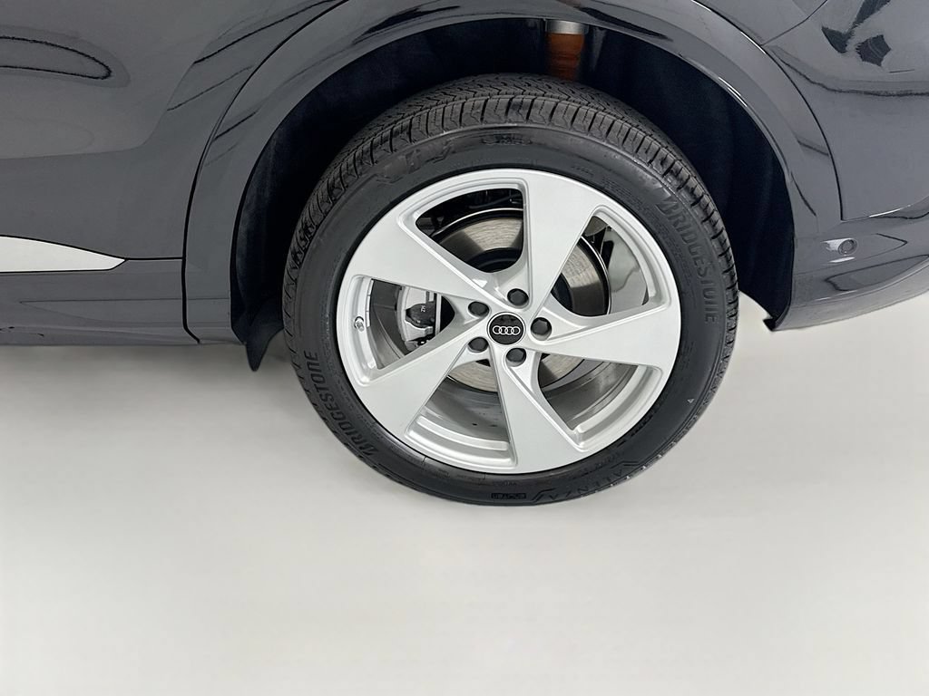 New 2026 Audi Q5 Premium Plus AWD/4WD image 30