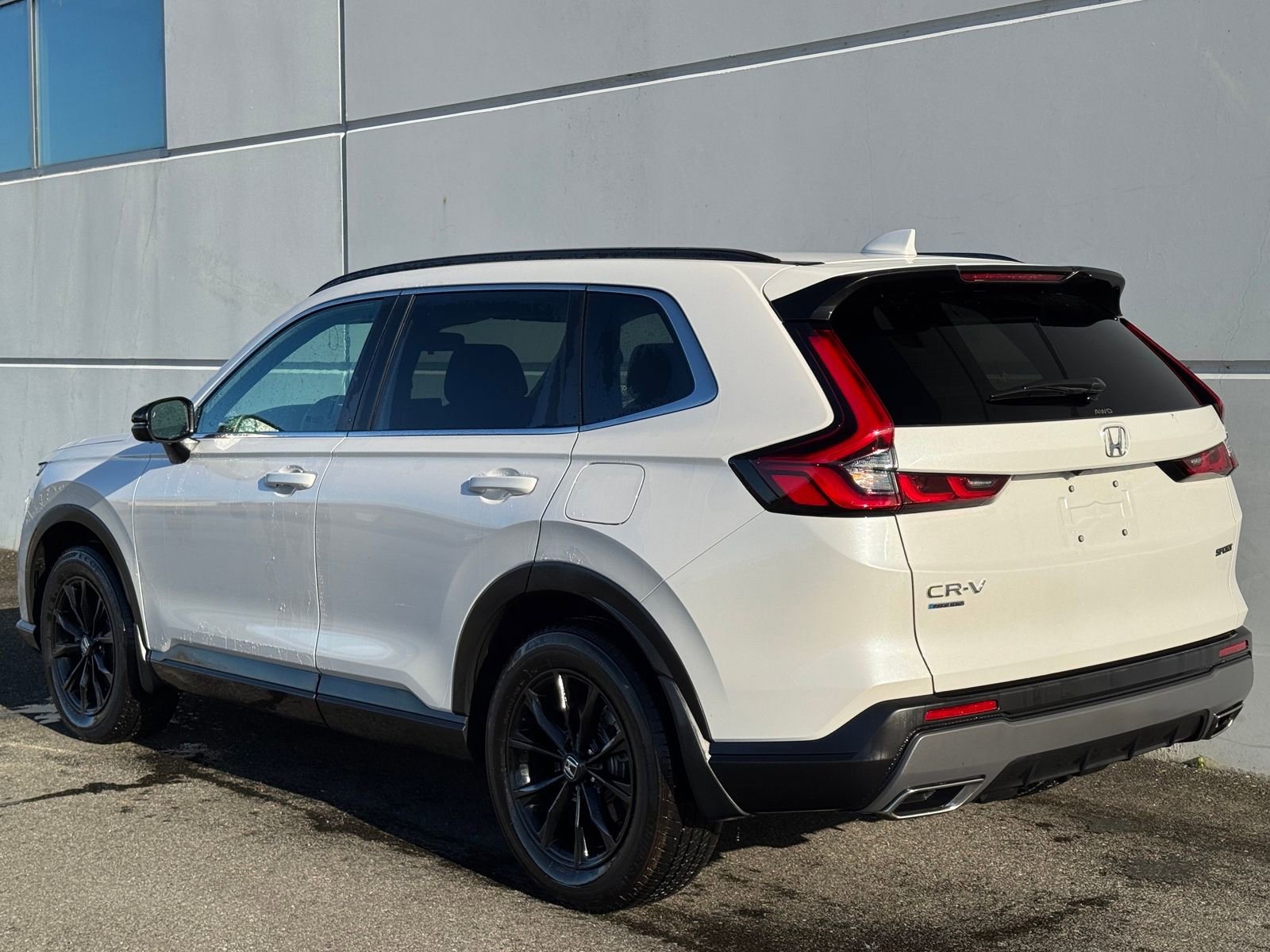 Used 2025 Honda CR-V Sport image 3