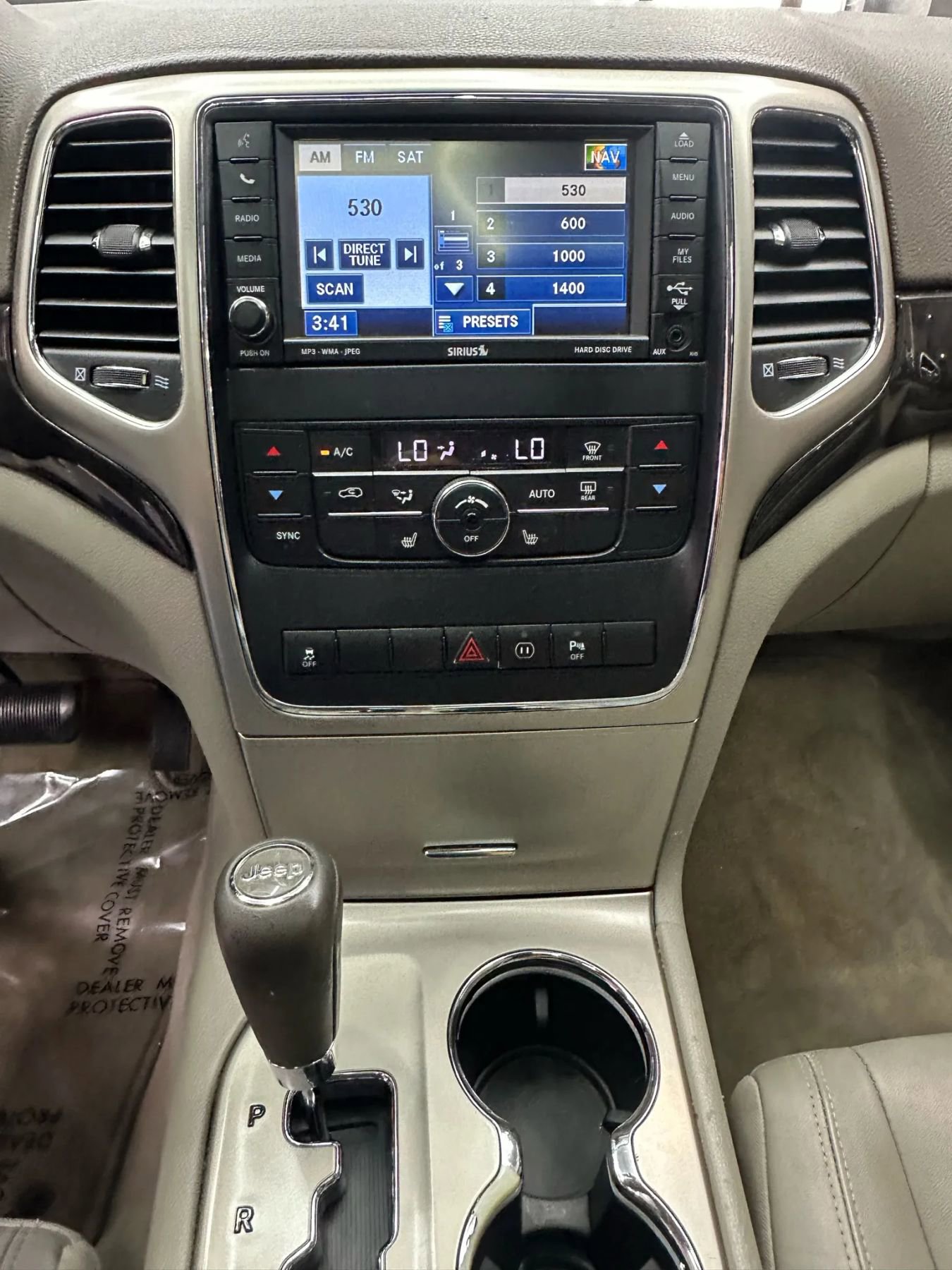 Used 2012 Jeep Grand Cherokee Laredo image 14