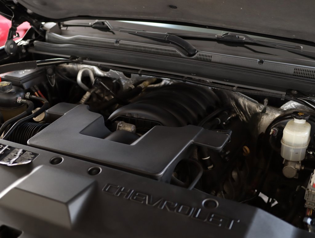 Used 2015 Chevrolet Suburban LT image 36