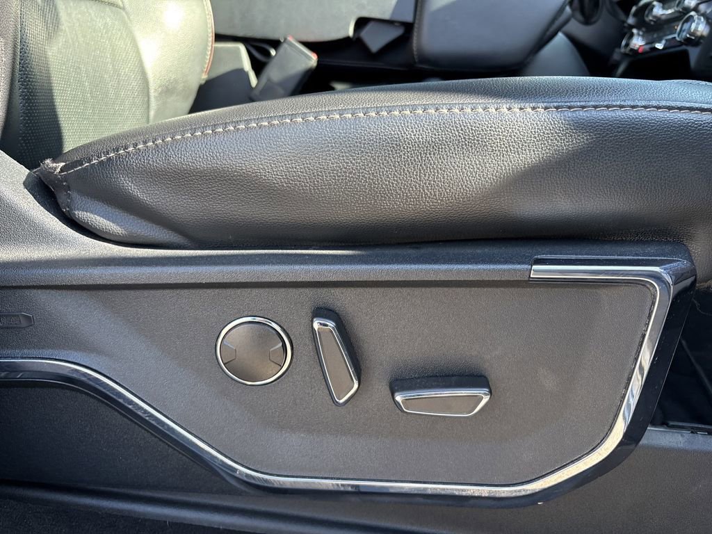 Used 2021 Ford F150 Lariat image 23