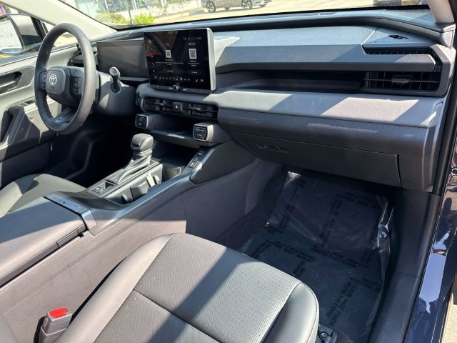 Used 2026 Toyota RAV4 XLE Premium w/ Weather Package AWD/4WD image 17