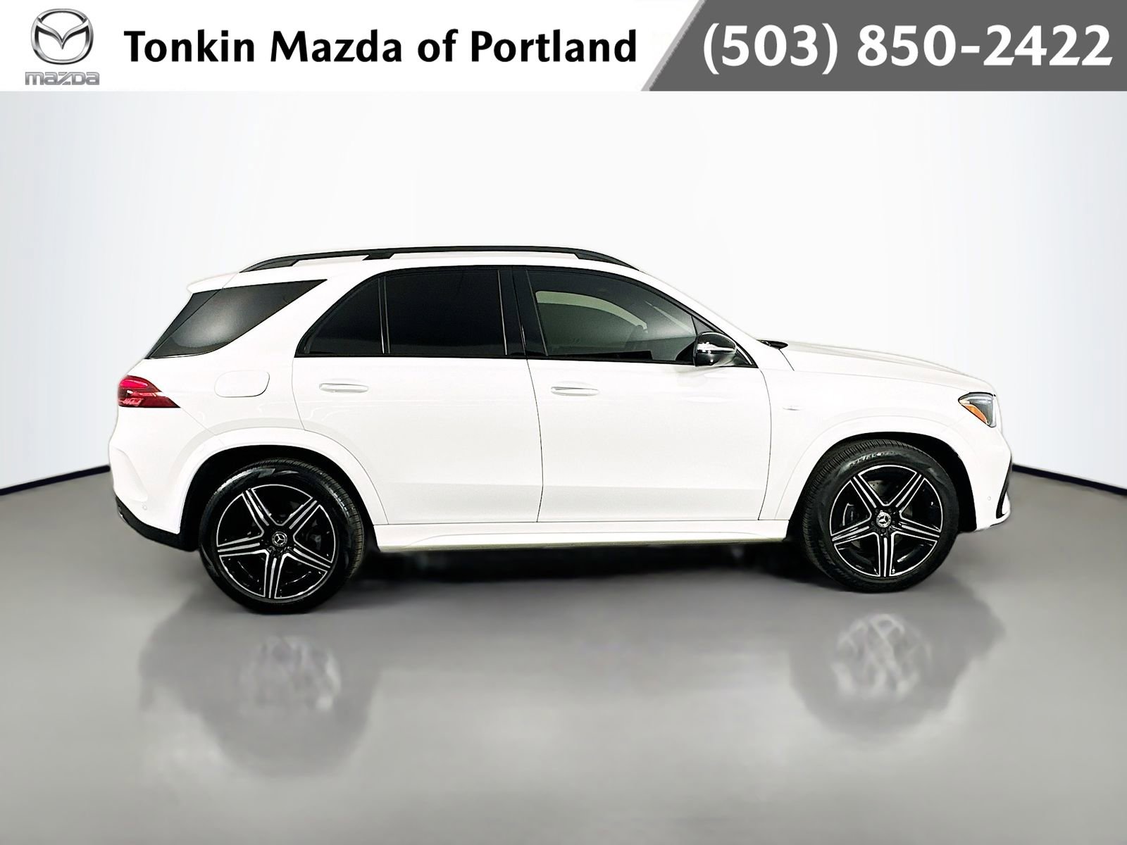 Used 2025 Mercedes-Benz GLE 450e 4MATIC image 8