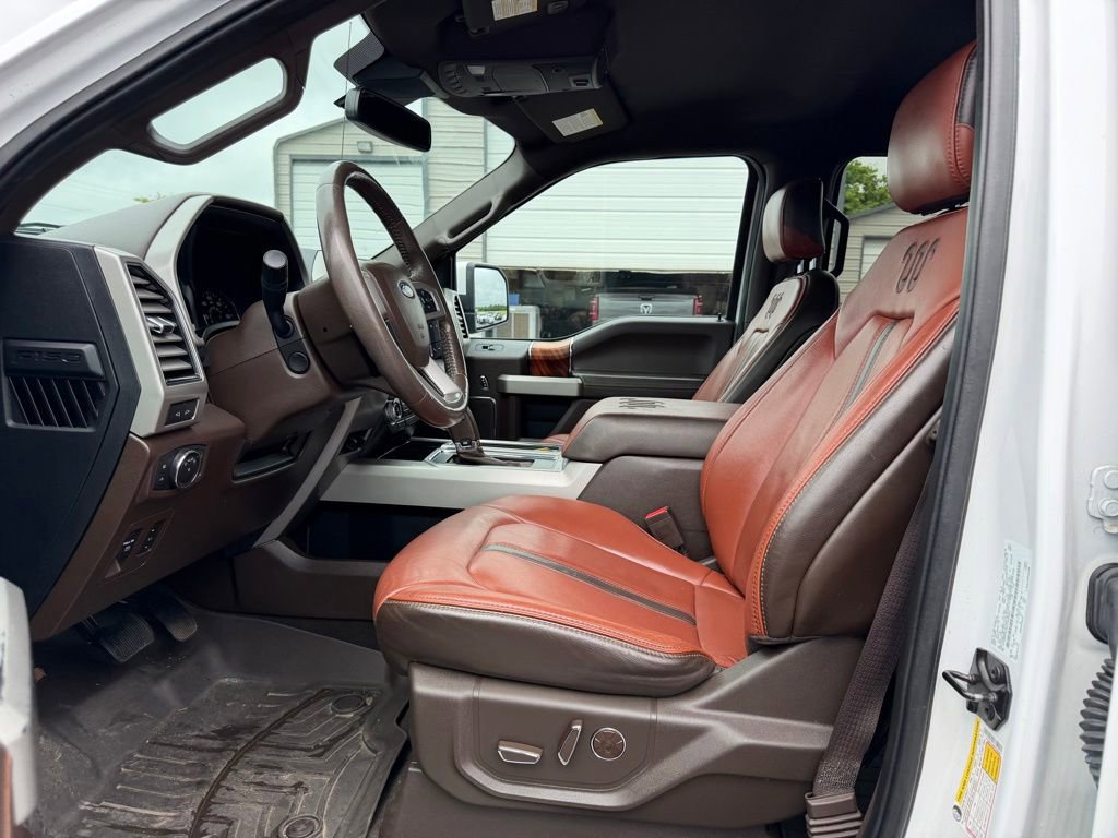 Used 2019 Ford F150 King Ranch w/ Equipment Group 601A Luxury AWD/4WD image 12