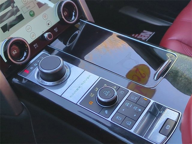 Used 2016 Land Rover Range Rover Autobiography image 21