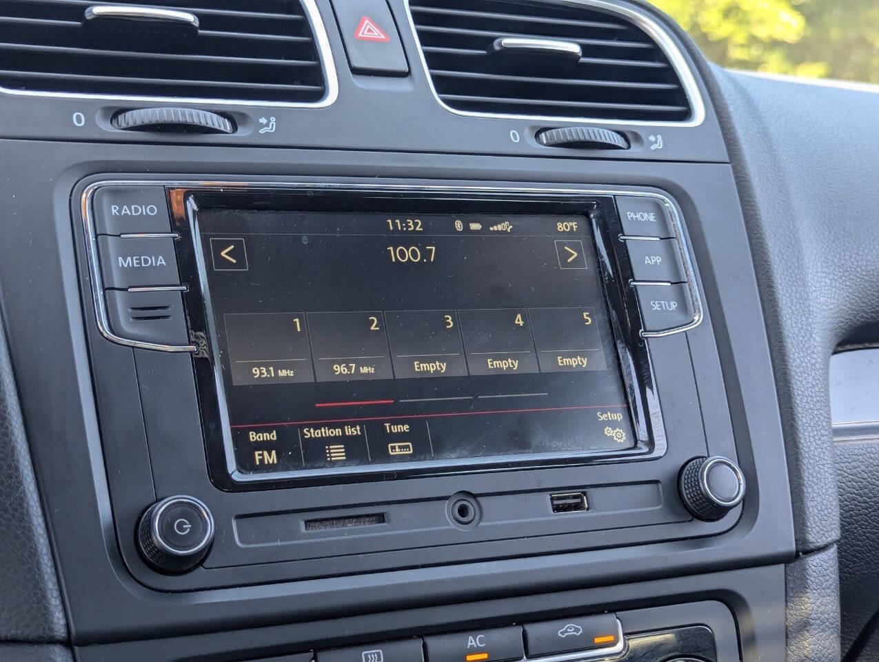 Used 2012 Volkswagen GTI 4-Door image 30