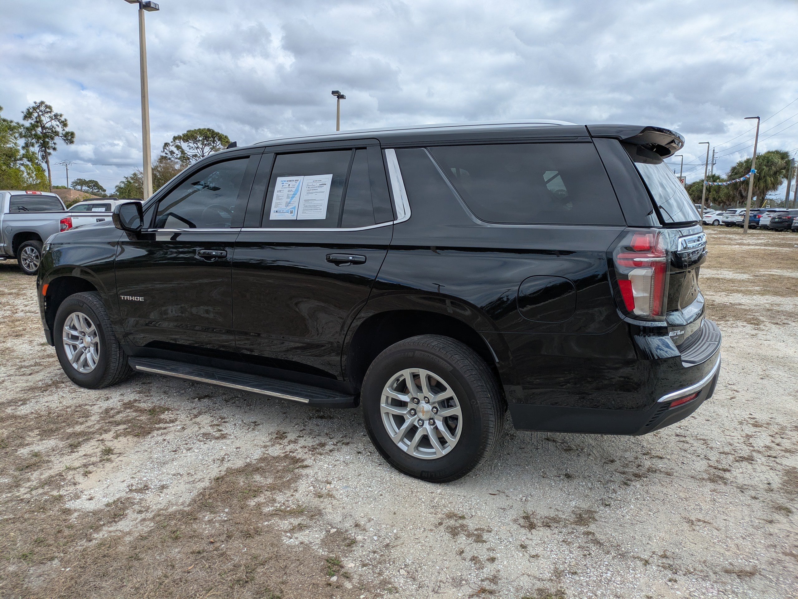 Used 2024 Chevrolet Tahoe LS image 6