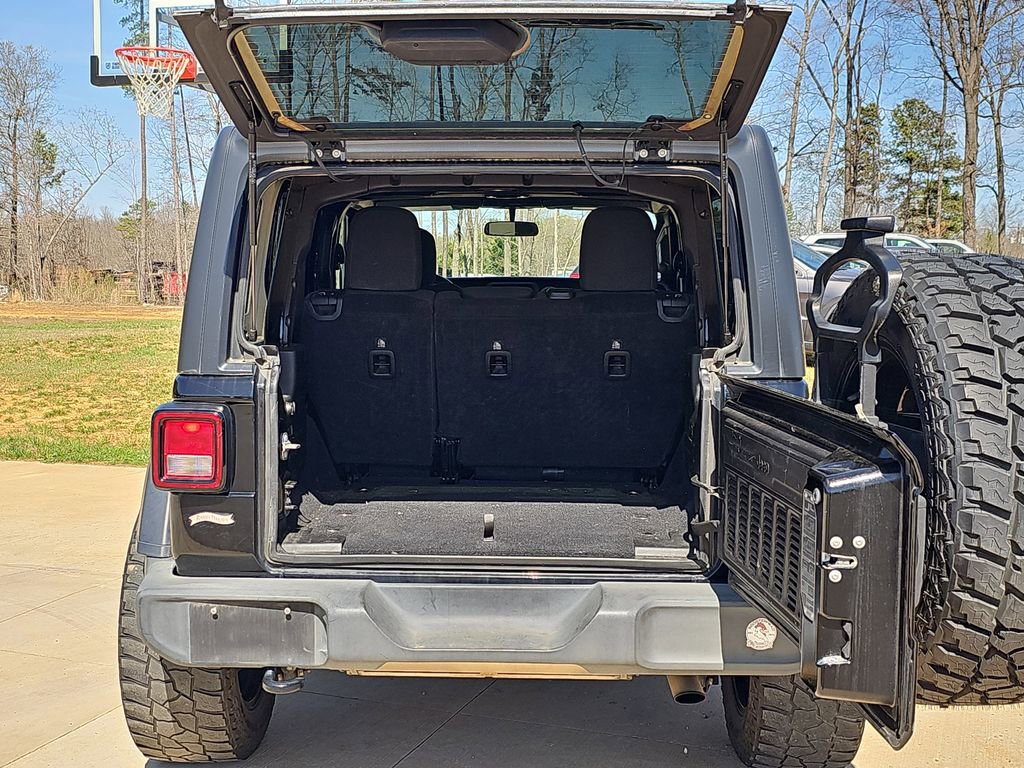 Used 2019 Jeep Wrangler Unlimited Sport S image 14
