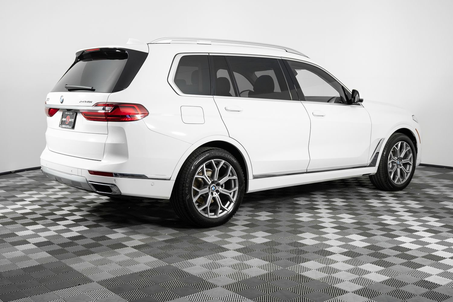 Used 2022 BMW X7 xDrive40i w/ Premium Package image 8